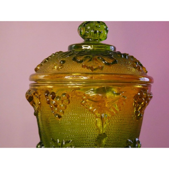 Vintage Jeanette Glass 4 Footed Candy Dish - Picture 2 of 6